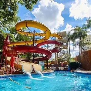 https://suite-golden-dolphin-grand.caldasnovashotels.com